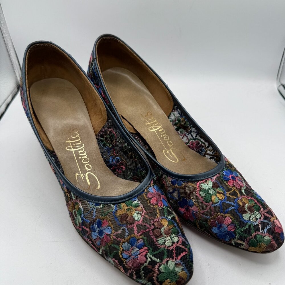 Socialites Floral Embroidered Heels | Vintage Tapestry Pumps | Kitten Heel |